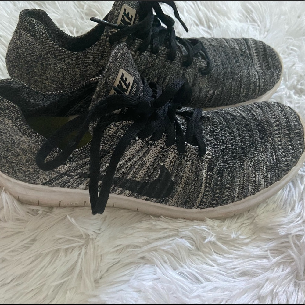 Grey Nike sneakers size 8